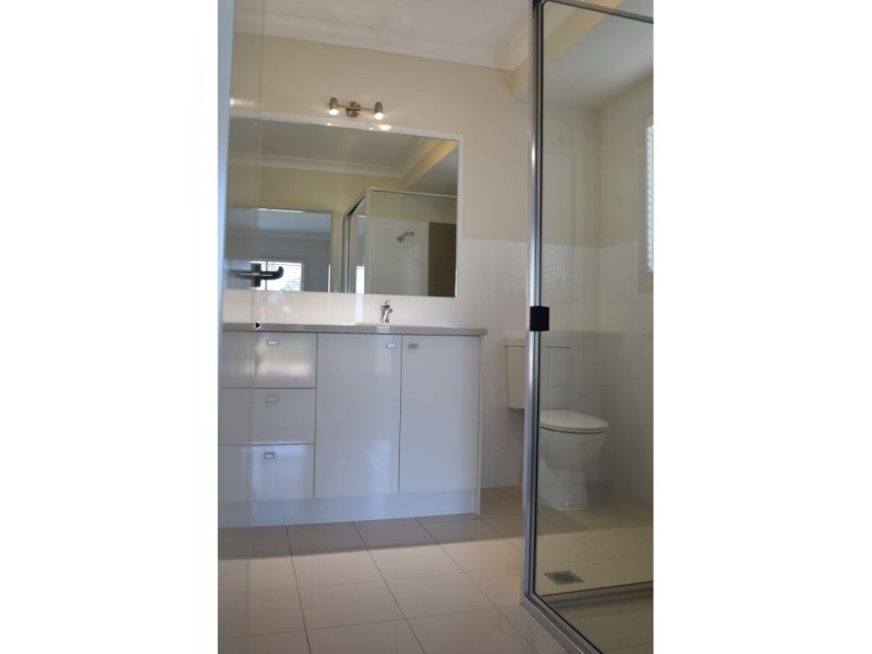 1/3 Paul Bradley Drive, Goondiwindi QLD 4390
