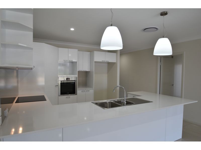 1/3 Paul Bradley Drive, Goondiwindi QLD 4390