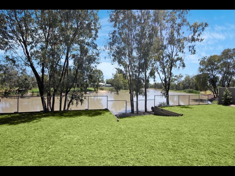 1 Paul Bradley Drive, Goondiwindi QLD 4390