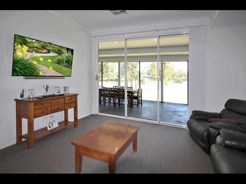 1 Paul Bradley Drive, Goondiwindi QLD 4390