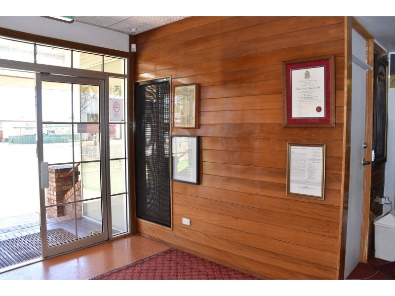 106-110 Alfred Street, St George QLD 4487