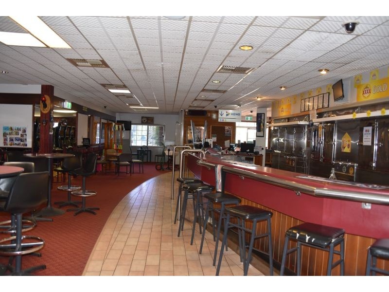 106-110 Alfred Street, St George QLD 4487