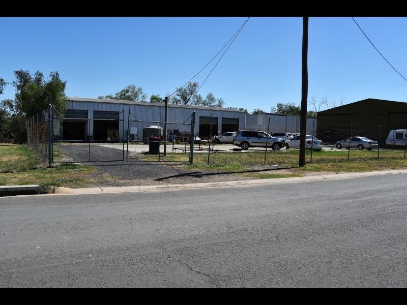4 Henderson Road, Goondiwindi QLD 4390
