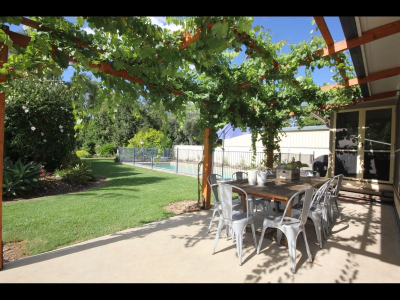 101 Callandoon Street, Goondiwindi QLD 4390