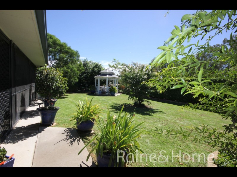 2 Gore Street, Goondiwindi QLD 4390