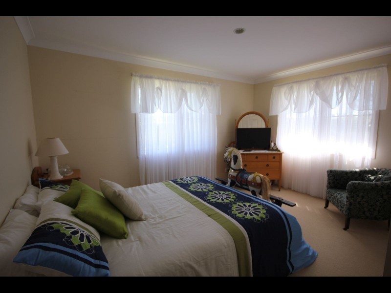 2 Gore Street, Goondiwindi QLD 4390