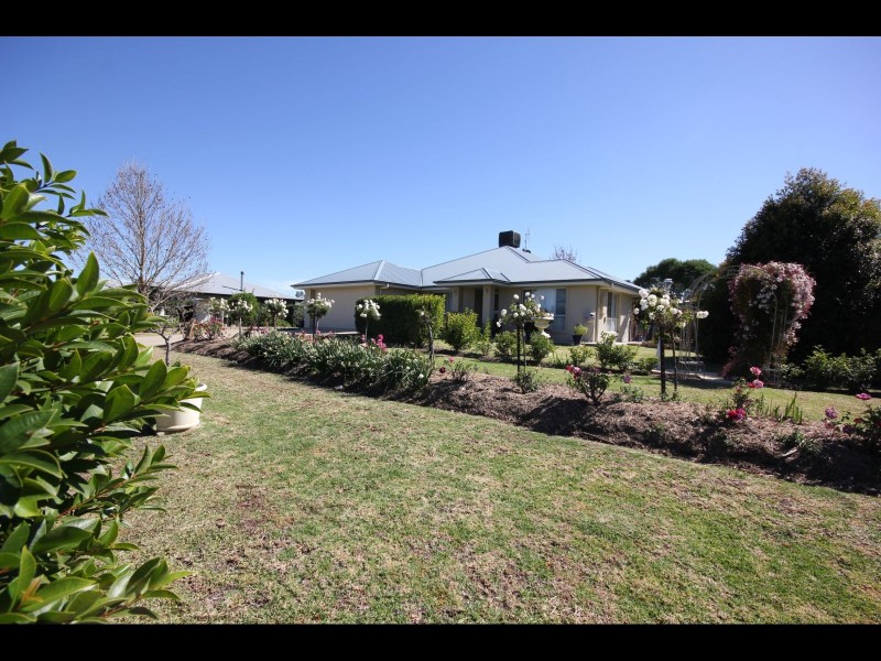 2 Gore Street, Goondiwindi QLD 4390