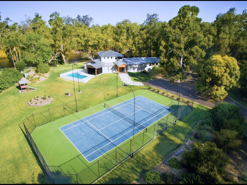37 Clarkes Road, Goondiwindi QLD 4390