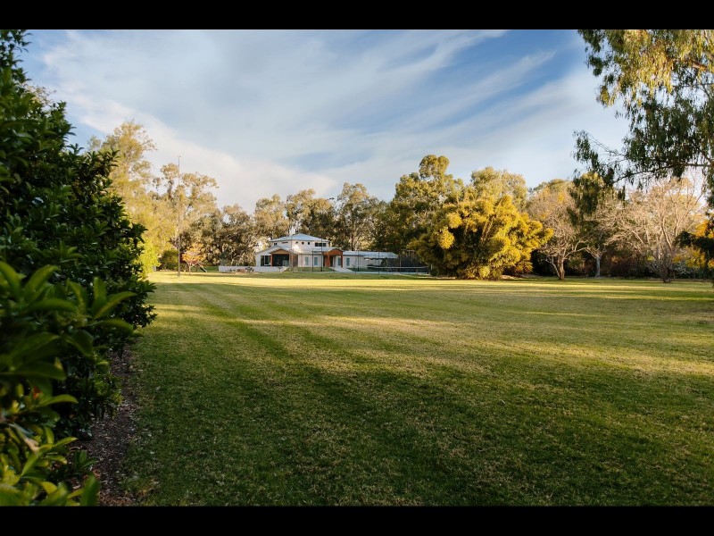 37 Clarkes Road, Goondiwindi QLD 4390