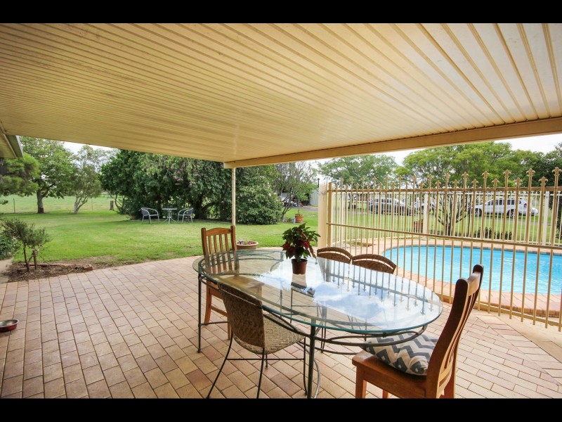 61 Gurners Lane, Goondiwindi QLD 4390