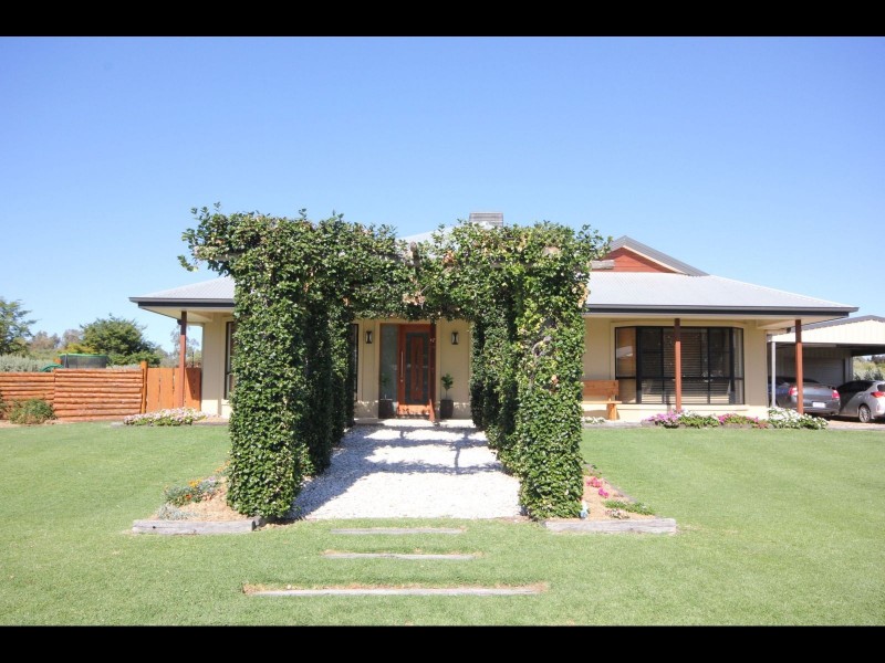 1 GORE STREET, Goondiwindi QLD 4390