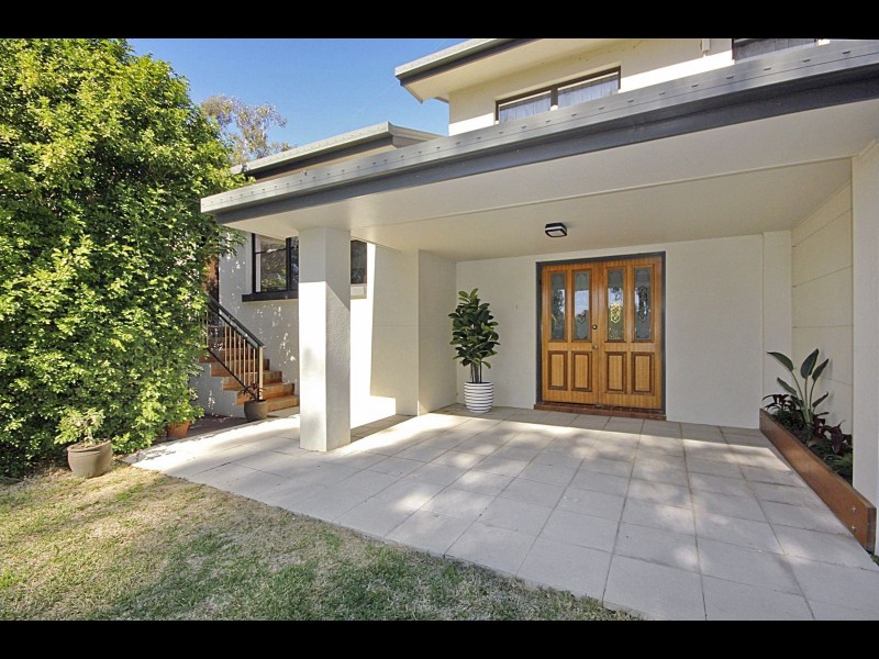 16 RUSSELL STREET, Goondiwindi QLD 4390