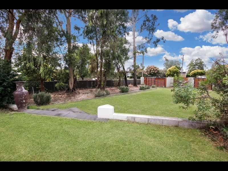 16 RUSSELL STREET, Goondiwindi QLD 4390