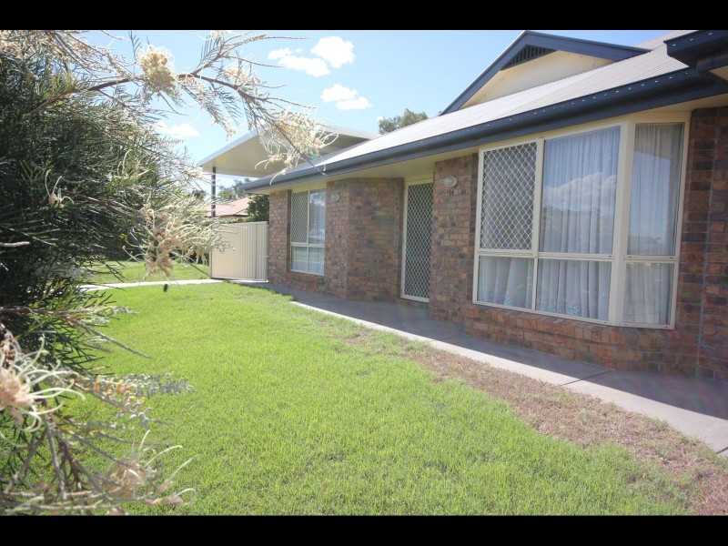 14 BERNBOROUGH PLACE, Goondiwindi QLD 4390