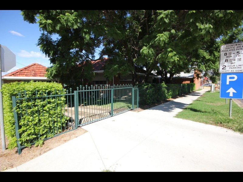 14 MCLEAN STREET, Goondiwindi QLD 4390