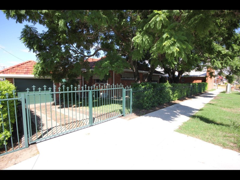 14 MCLEAN STREET, Goondiwindi QLD 4390