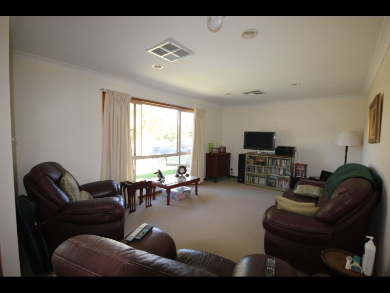 33 MICHAELS DRIVE, Goondiwindi QLD 4390