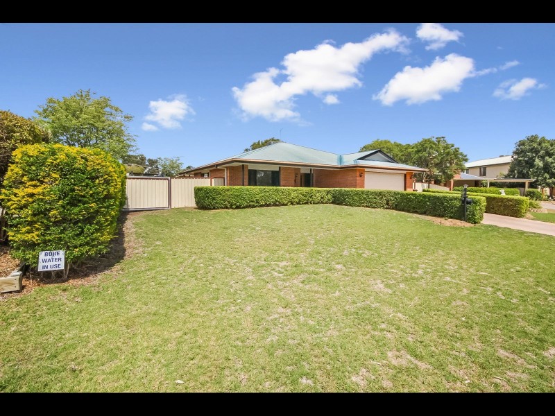 13 Serpentine Drive, Goondiwindi QLD 4390