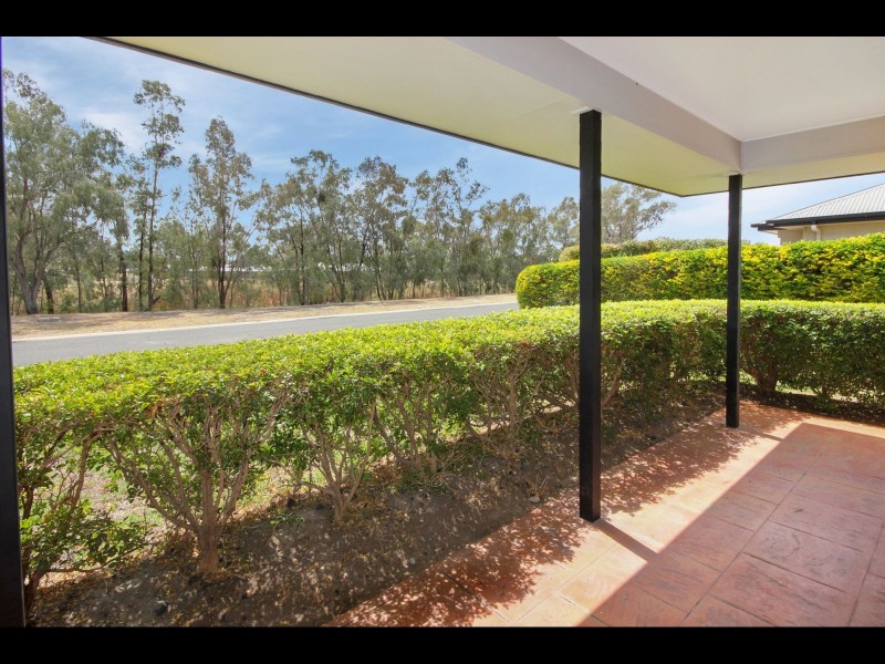 13 Serpentine Drive, Goondiwindi QLD 4390