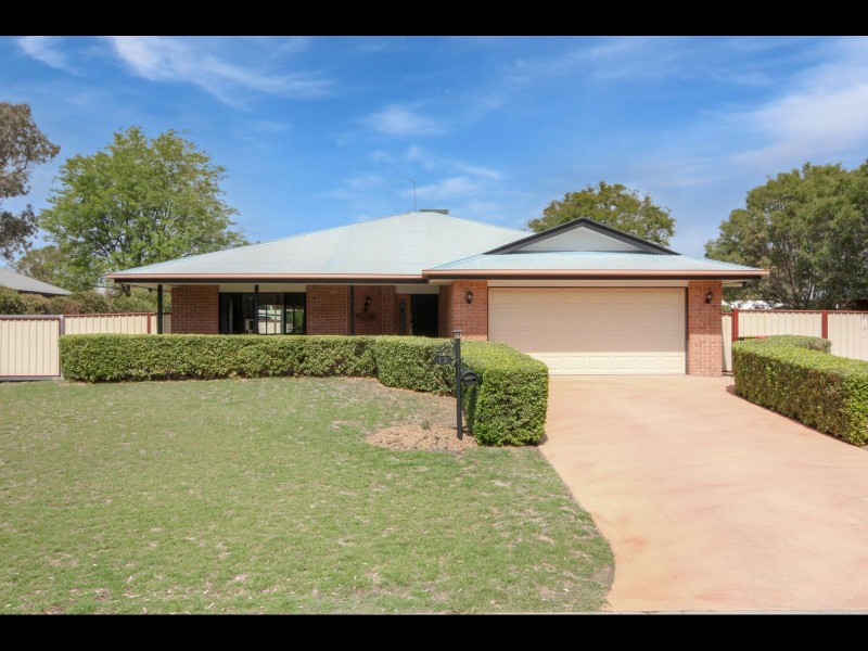 13 Serpentine Drive, Goondiwindi QLD 4390