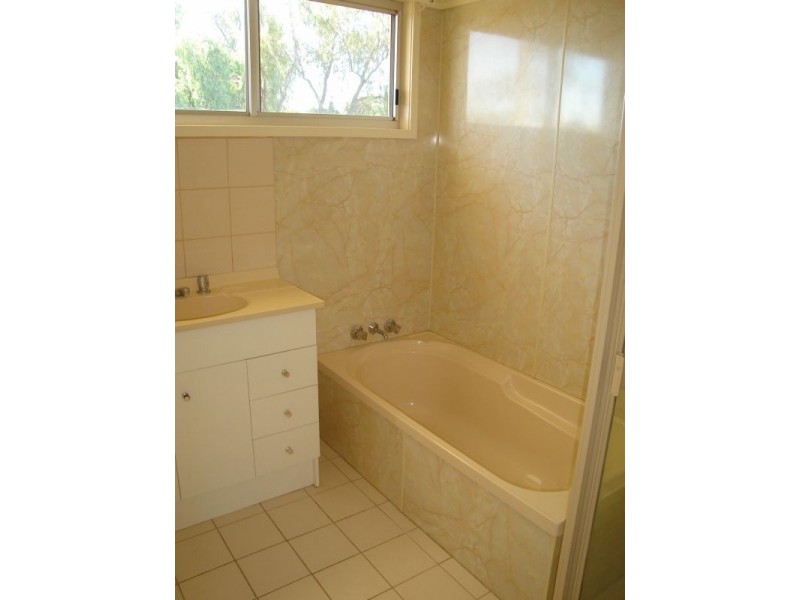 1 Piddington, Goondiwindi QLD 4390