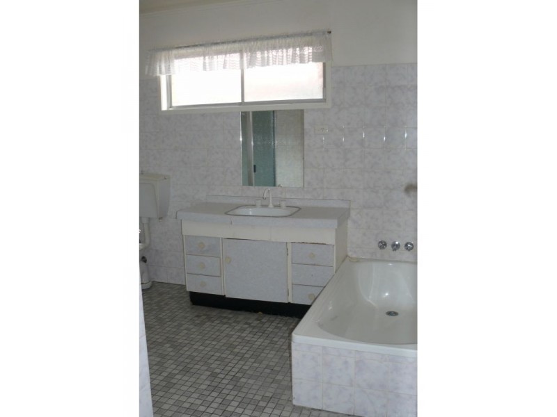 53  Albert, Goondiwindi QLD 4390