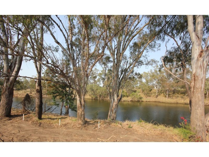 74 and 1B Macintyre and Frideswide, Goondiwindi QLD 4390