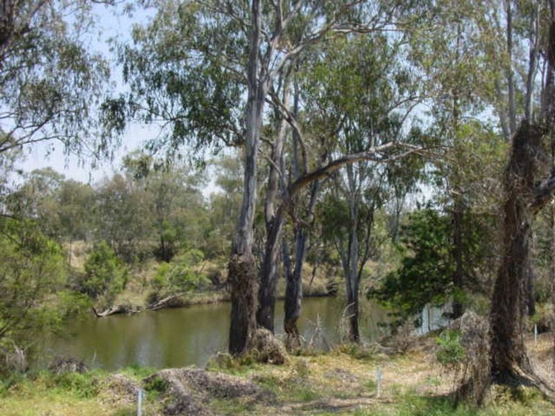 72 and 1B Macintyre and Frideswide, Goondiwindi QLD 4390
