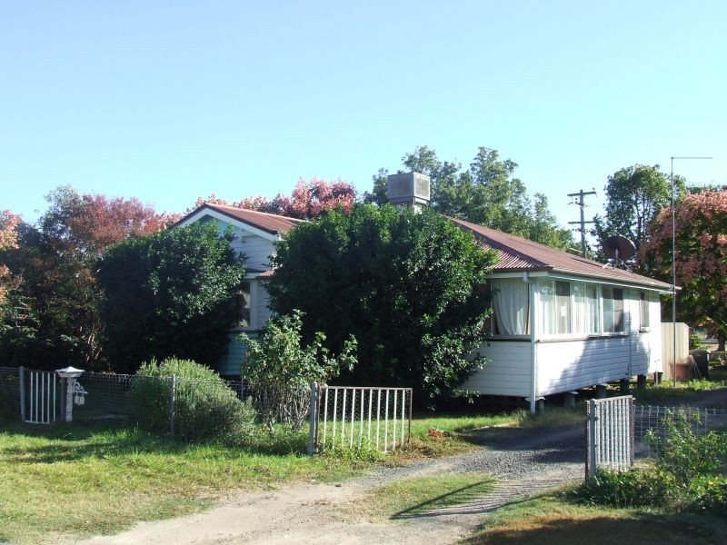 9 Campbell Street, Goondiwindi QLD 4390