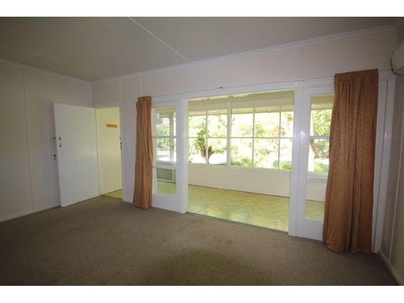 11 Frideswide Street, Goondiwindi QLD 4390