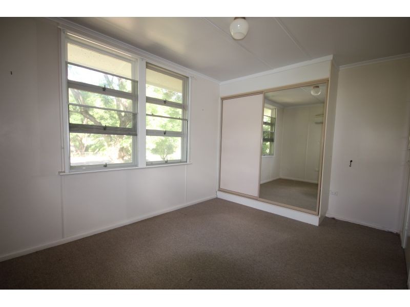 11 Frideswide Street, Goondiwindi QLD 4390