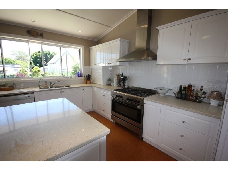 9 Brisbane Street, Goondiwindi QLD 4390