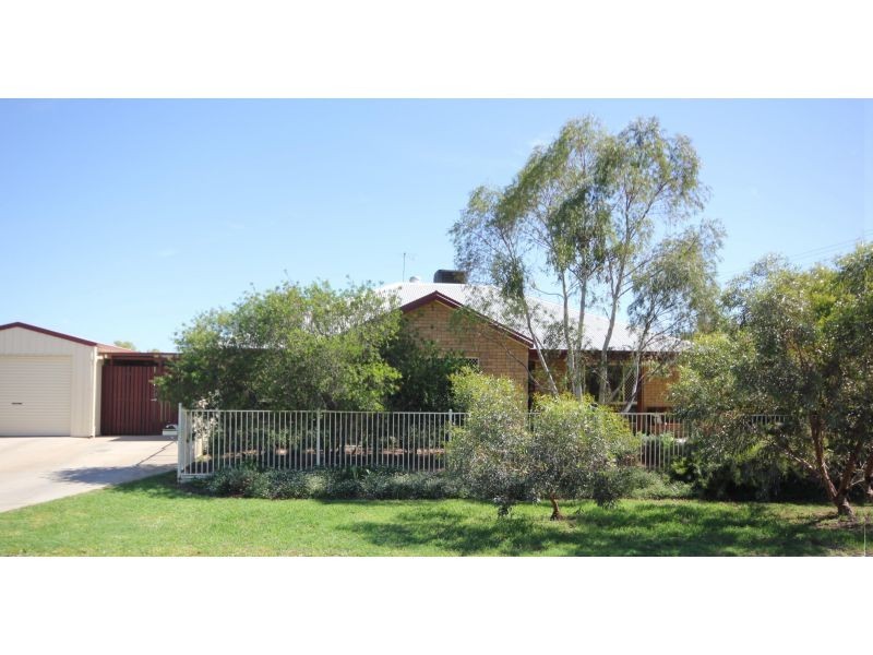 2/25 James Ryan Avenue, Goondiwindi QLD 4390