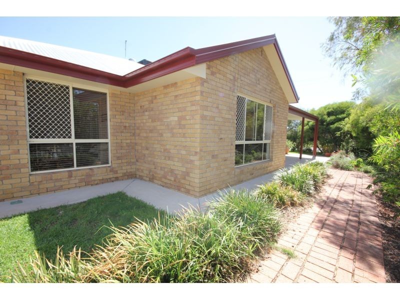 2/25 James Ryan Avenue, Goondiwindi QLD 4390