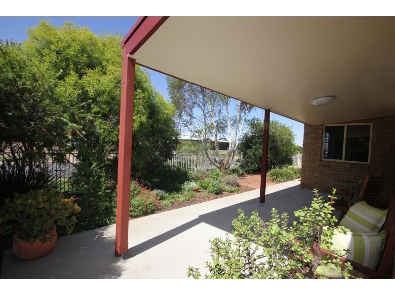 2/25 James Ryan Avenue, Goondiwindi QLD 4390