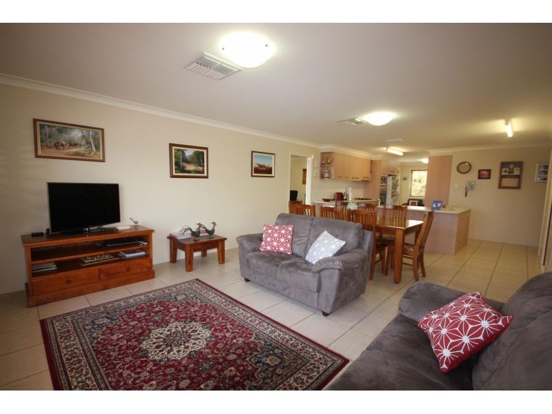 2/25 James Ryan Avenue, Goondiwindi QLD 4390