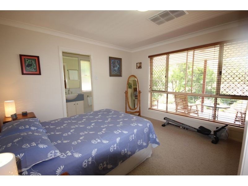 2/25 James Ryan Avenue, Goondiwindi QLD 4390