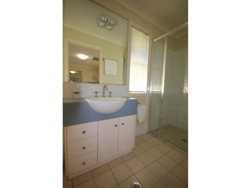 2/25 James Ryan Avenue, Goondiwindi QLD 4390