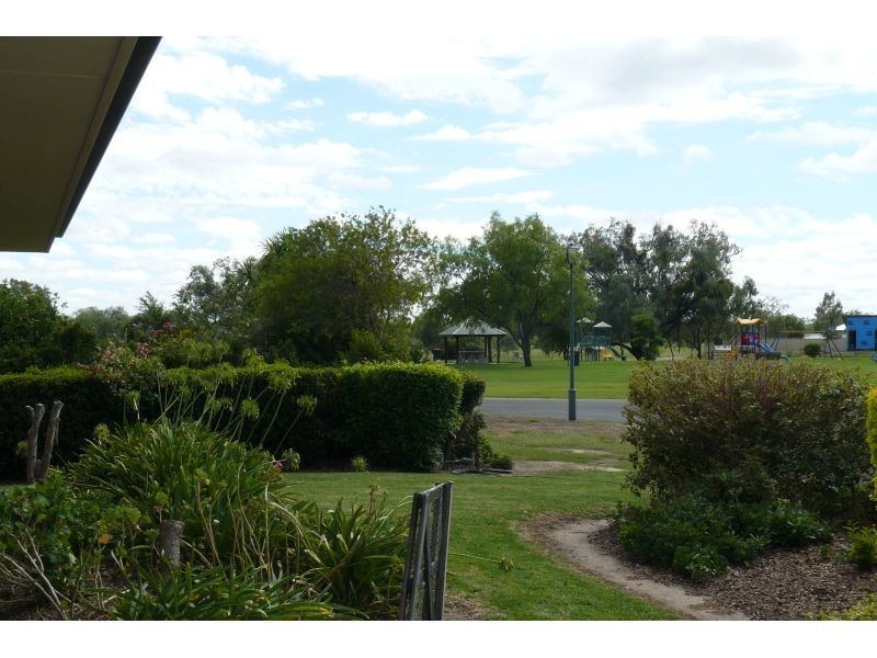 21 THORAS PD, Goondiwindi QLD 4390
