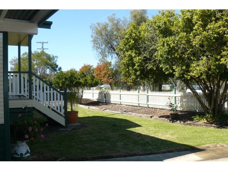 21 McDougall, Goondiwindi QLD 4390