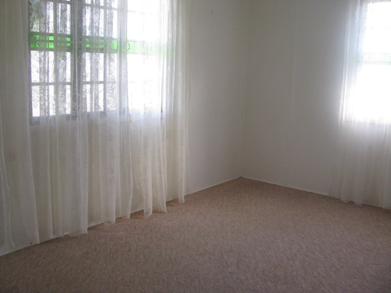 67 DOUGLAS STREET NORTH, Murgon QLD 4605