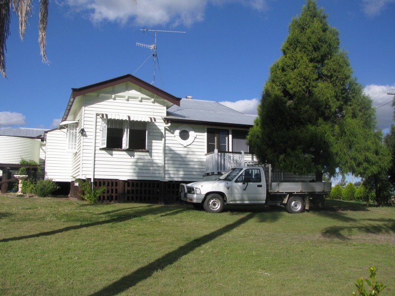 10 Angel Avenue, Murgon QLD 4605