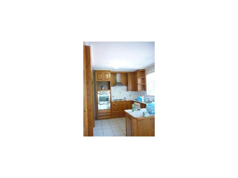 18 Andrew Street, St George QLD 4487