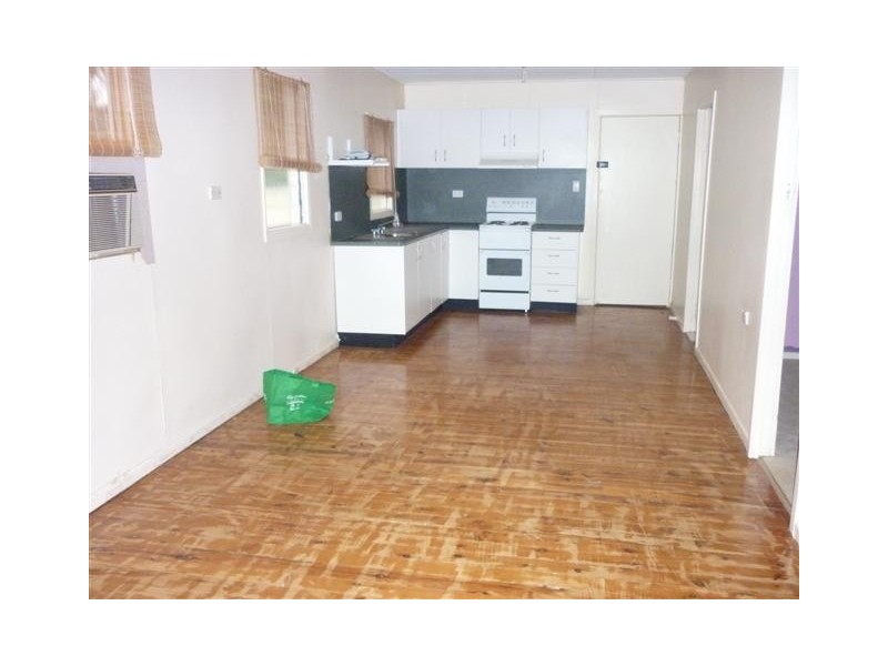 6 Boronia Avenue, St George QLD 4487