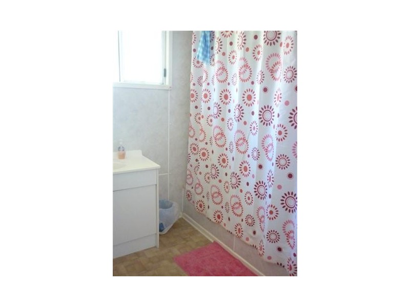 18 Victoria Street, St George QLD 4487