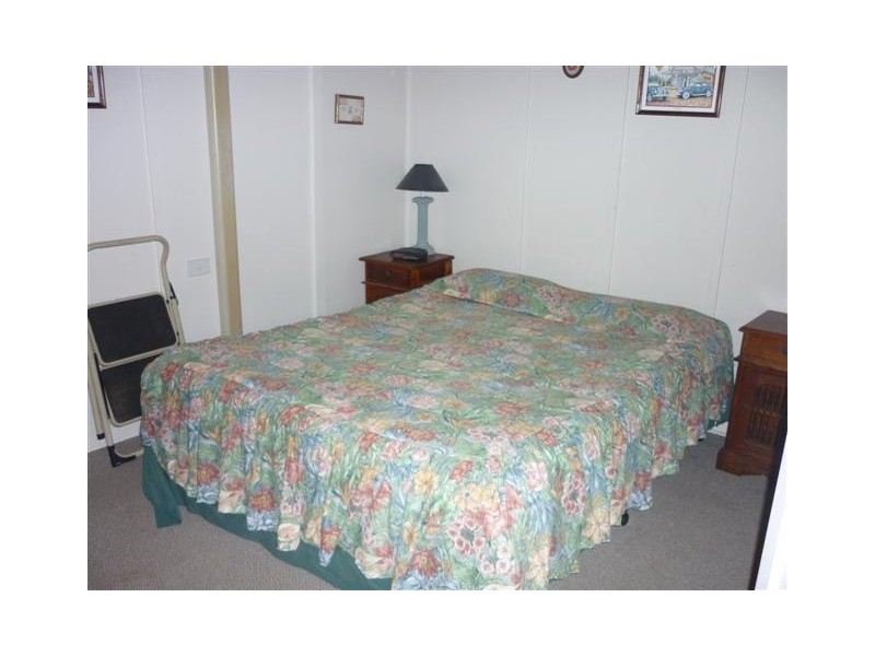 1/101 Victoria Street, St George QLD 4487