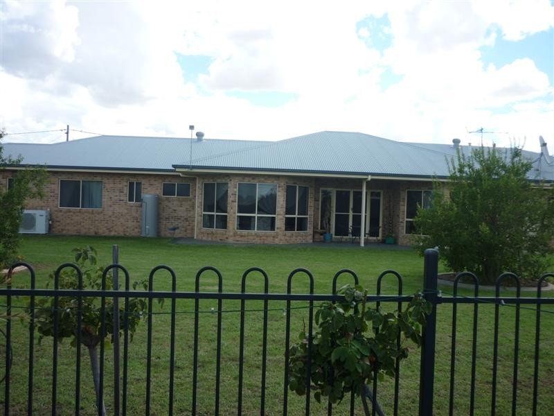 25 Turvey Court, St George QLD 4487