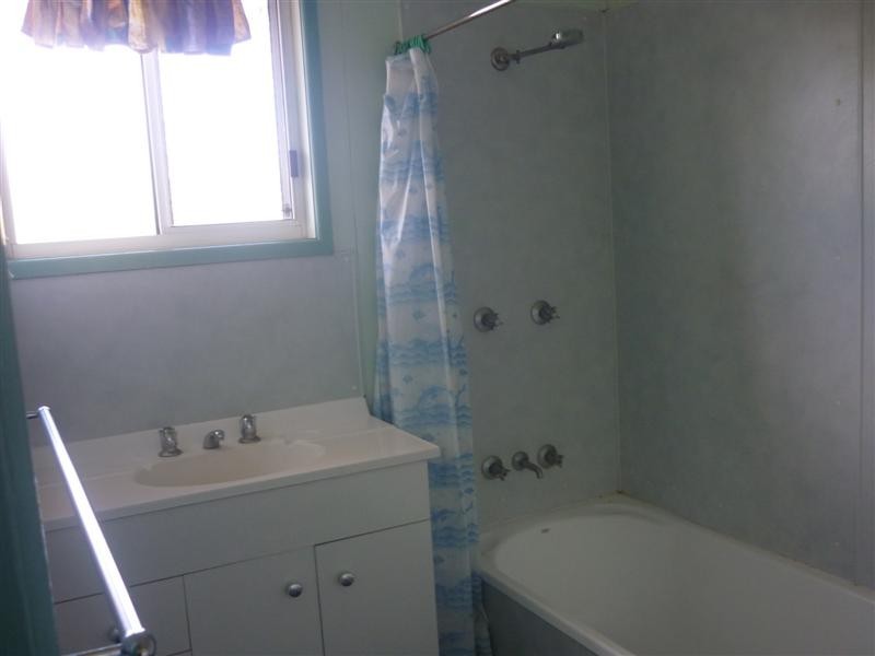 17 Kenny Lane, St George QLD 4487