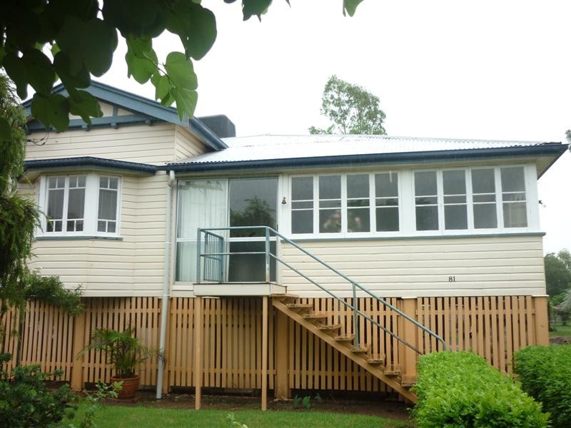 81 Victoria Street, St George QLD 4487