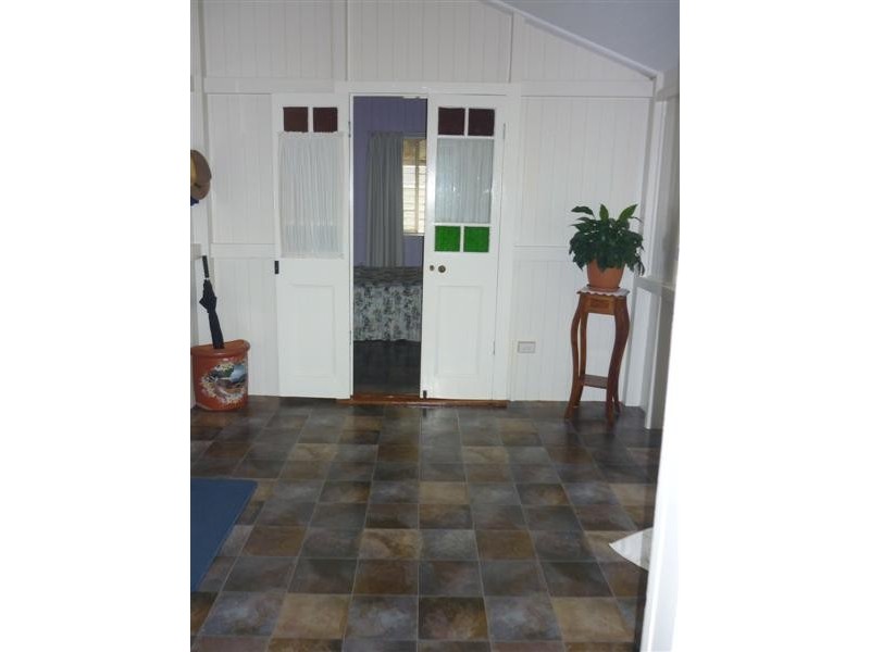 81 Victoria Street, St George QLD 4487